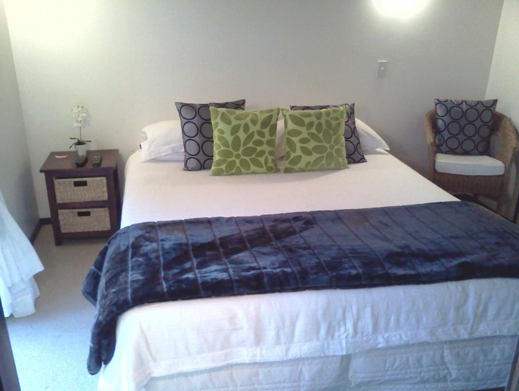 Waters Edge B&B Kaitaia Szoba fotó